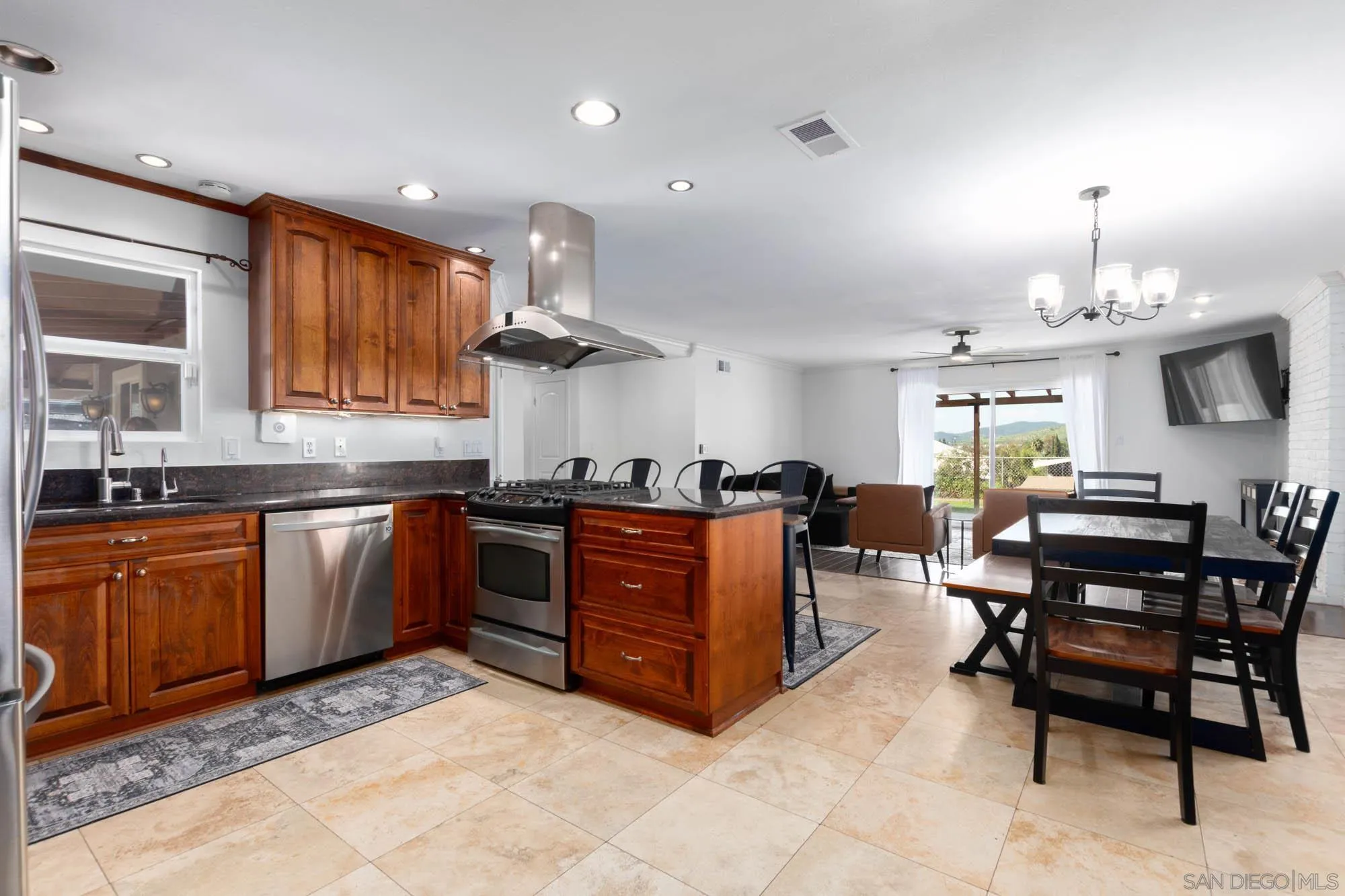 9722 Roe Drive Santee, CA 92071 - Photo 3 of 51 Gallery Image 3