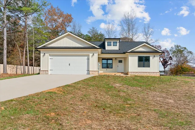 $299,900 | 401 Earls Way, Chatsworth, GA 30705