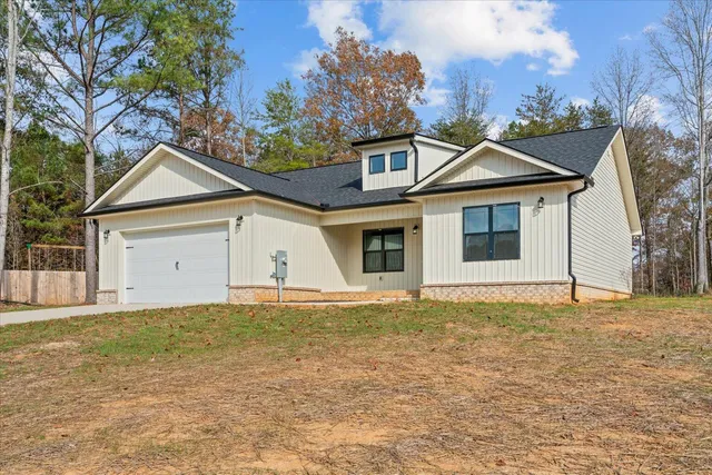 $299,900 | 401 Earls Way, Chatsworth, GA 30705