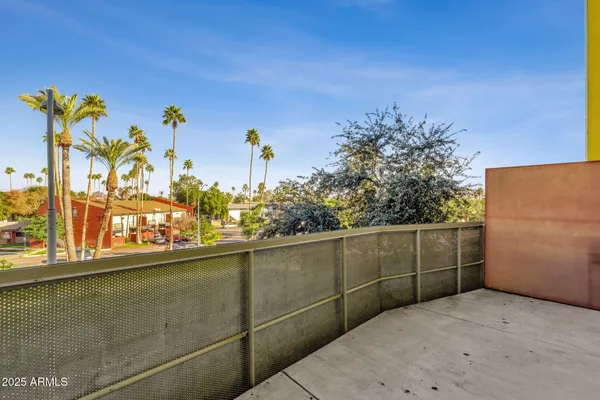 $509,999 | 1111 West University Drive, Unit 3011, Tempe, AZ 85281