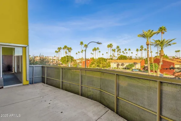 $509,999 | 1111 West University Drive, Unit 3011, Tempe, AZ 85281