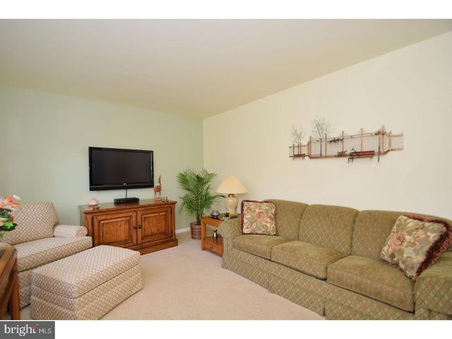 $525,000 | 2 Tracey Road, Plymouth Meeting, PA 19462