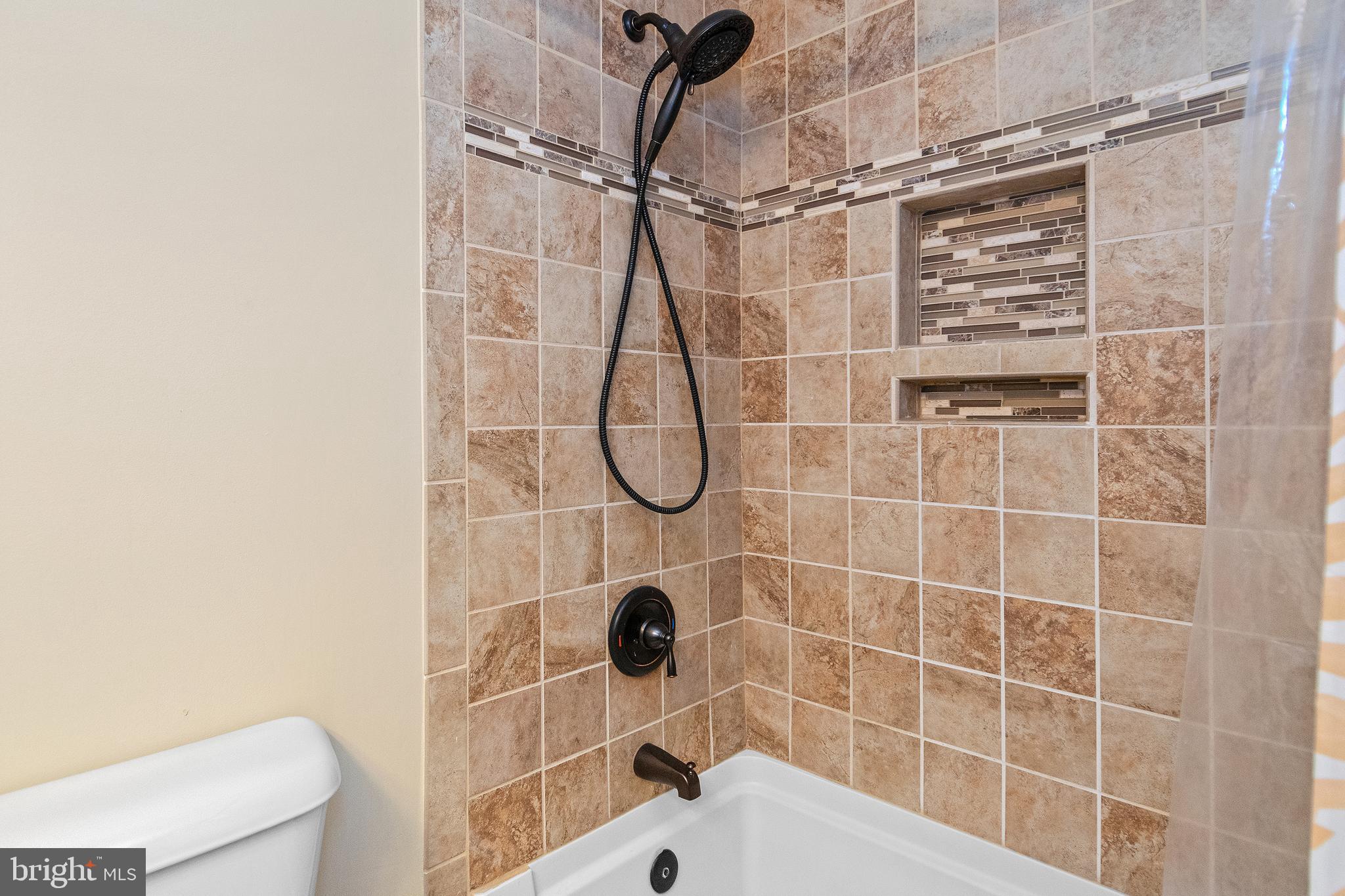 2911 Rockingham Court Pasadena, MD 21122 - Photo 17 of 28 Gallery Image 17