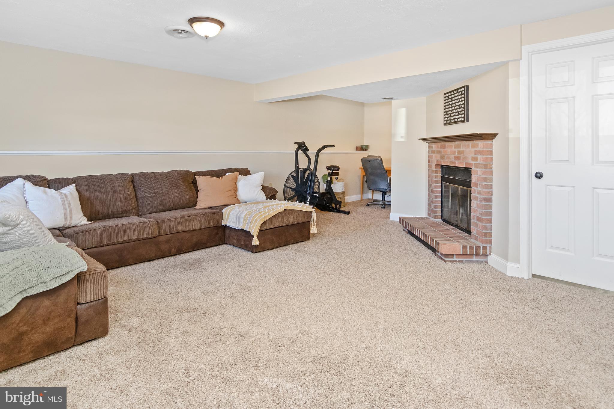 2911 Rockingham Court Pasadena, MD 21122 - Photo 21 of 28 Gallery Image 21
