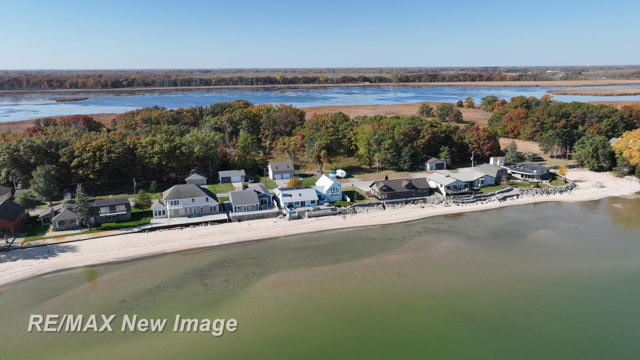 401 Ricoma Beach Road Bay City, MI 48706 - Photo 63 of 76 50159087-861fc8c3-e09a-44ab-bb49-535a55205993.JPG