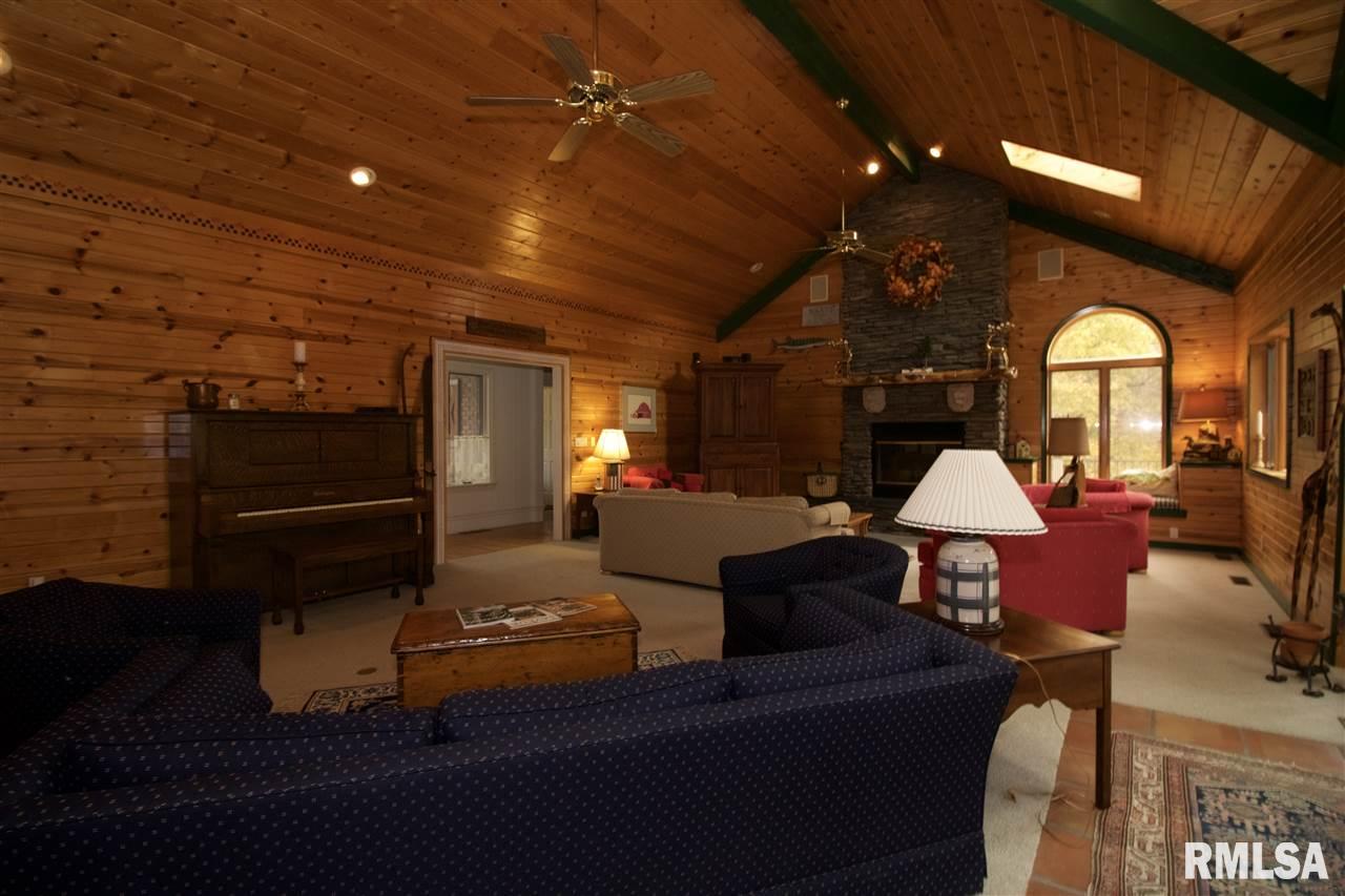 12000 North Hickory Grove Road Dunlap, IL 61525 - Photo 14 of 36 Gallery Image 14