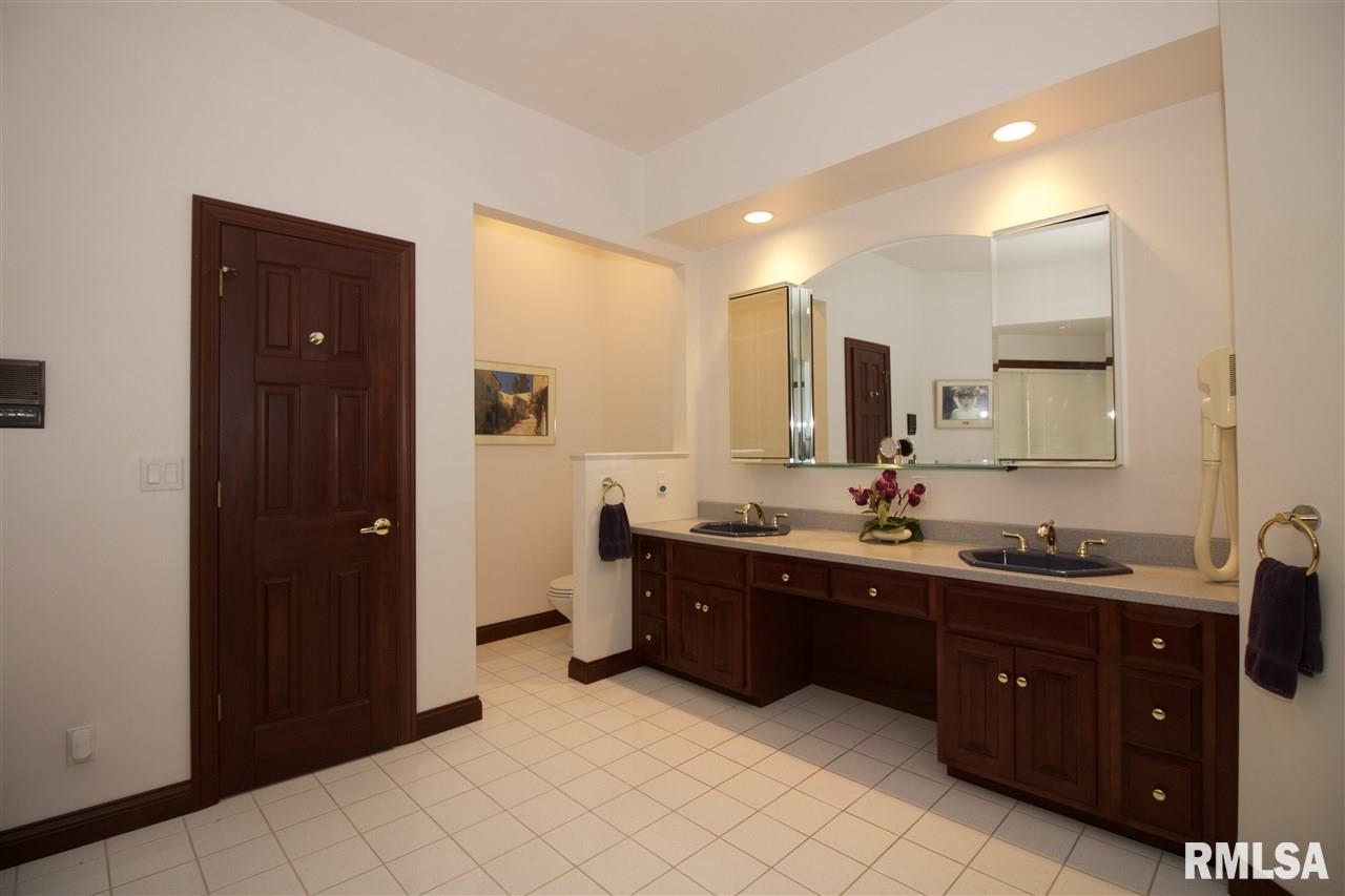 12000 North Hickory Grove Road Dunlap, IL 61525 - Photo 20 of 36 Gallery Image 20