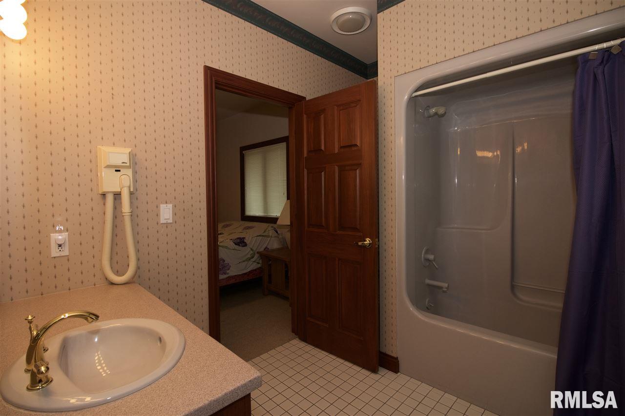 12000 North Hickory Grove Road Dunlap, IL 61525 - Photo 23 of 36 Gallery Image 23