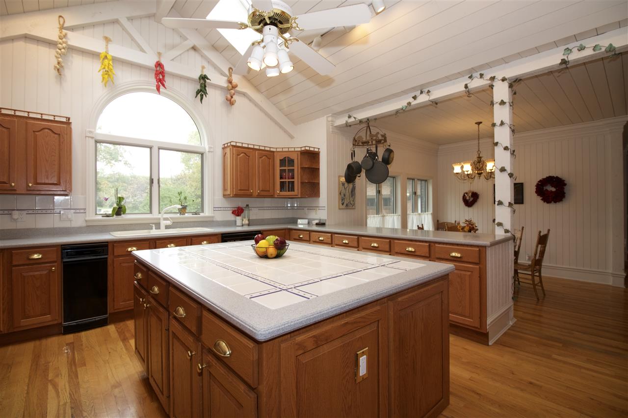 12000 North Hickory Grove Road Dunlap, IL 61525 - Photo 10 of 36 Gallery Image 10