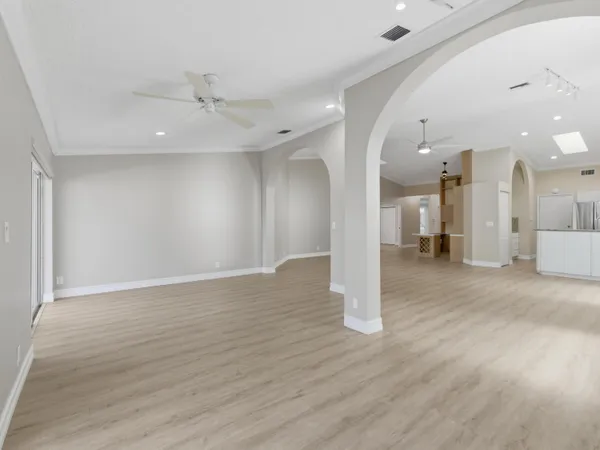 $3,475 | 9734 Harbour Lake Circle, Boynton Beach, FL 33437