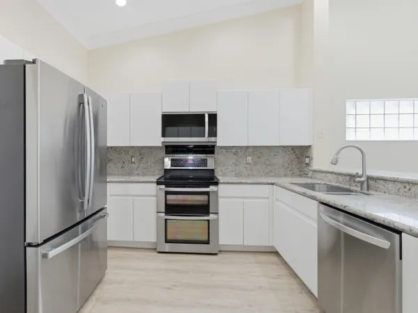 $3,475 | 9734 Harbour Lake Circle, Boynton Beach, FL 33437