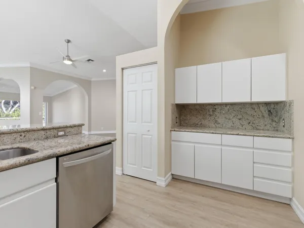 $3,475 | 9734 Harbour Lake Circle, Boynton Beach, FL 33437