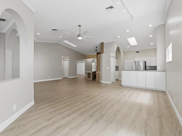 $3,475 | 9734 Harbour Lake Circle, Boynton Beach, FL 33437