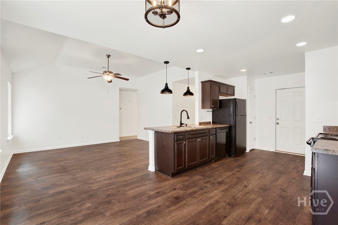126 Knotty Pine Circle Springfield, GA 31329 - Photo 15 of 34