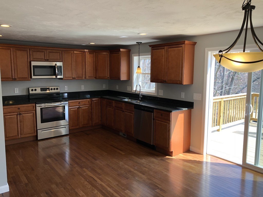 3 Corrine Street, Unit B Worcester, MA 01604 - Photo 2 of 11 Gallery Image 2