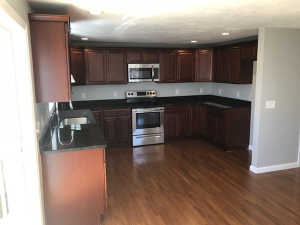 3 Corrine Street, Unit B Worcester, MA 01604 - Photo 5 of 11 Gallery Image 5