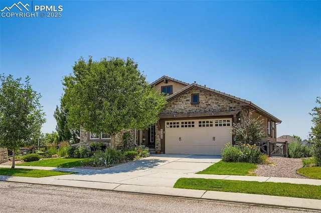 $569,900 | 8099 Hollygrape Lane, Colorado Springs, CO 80927