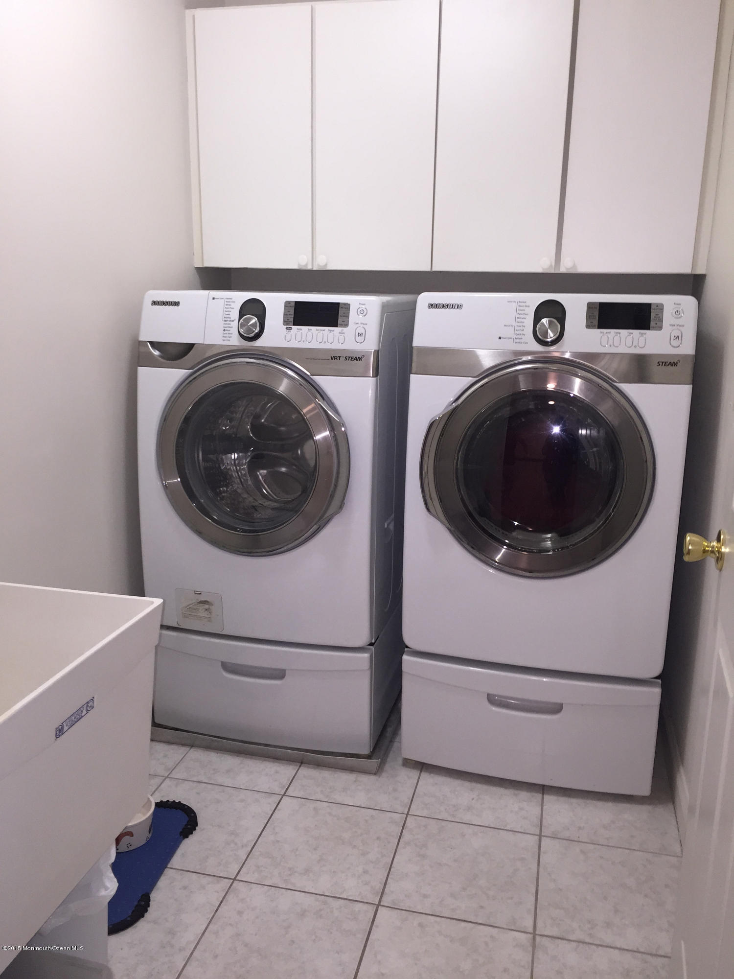 59 A Topsail Road Brick, NJ 08723 - Photo 15 of 18 a utility room with dryer and washer