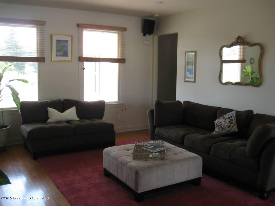 59 A Topsail Road Brick, NJ 08723 - Photo 3 of 18 a living room with furniture and a window