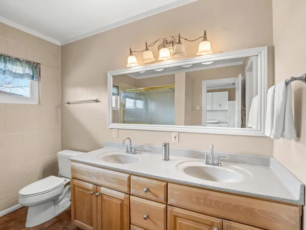 $599,950 | 4847 South Greenwood Avenue, Sanger, CA 93657