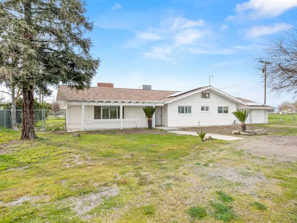 $599,950 | 4847 South Greenwood Avenue, Sanger, CA 93657