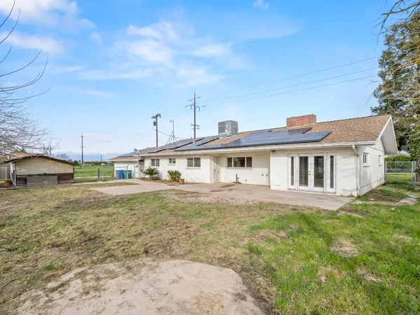 $599,950 | 4847 South Greenwood Avenue, Sanger, CA 93657