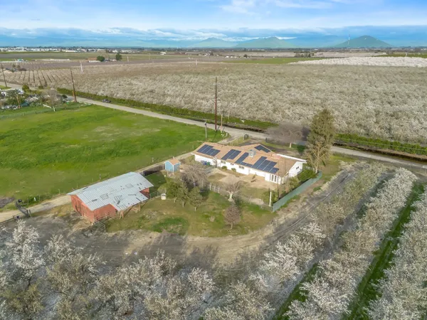 $599,950 | 4847 South Greenwood Avenue, Sanger, CA 93657