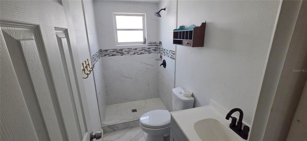 7611 Embassy Boulevard Port Richey, FL 34668 - Photo 4 of 24 Gallery Image 4