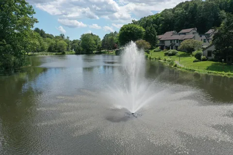 $259,000 | 352 Heritage Village, Unit B, Southbury, CT 06488