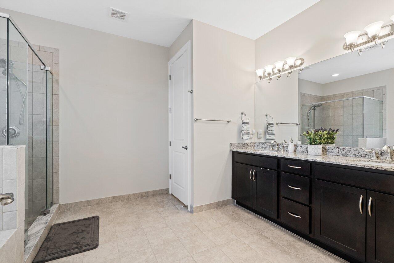 62 Sabal Court Royal Palm Beach, FL 33411 - Photo 15 of 44 Master Bath