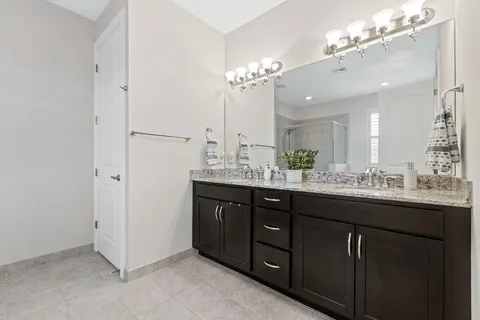 $525,000 | 62 Sabal Court, Royal Palm Beach, FL 33411