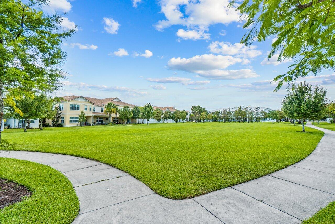 62 Sabal Court Royal Palm Beach, FL 33411 - Photo 35 of 44 Community Walking Paths