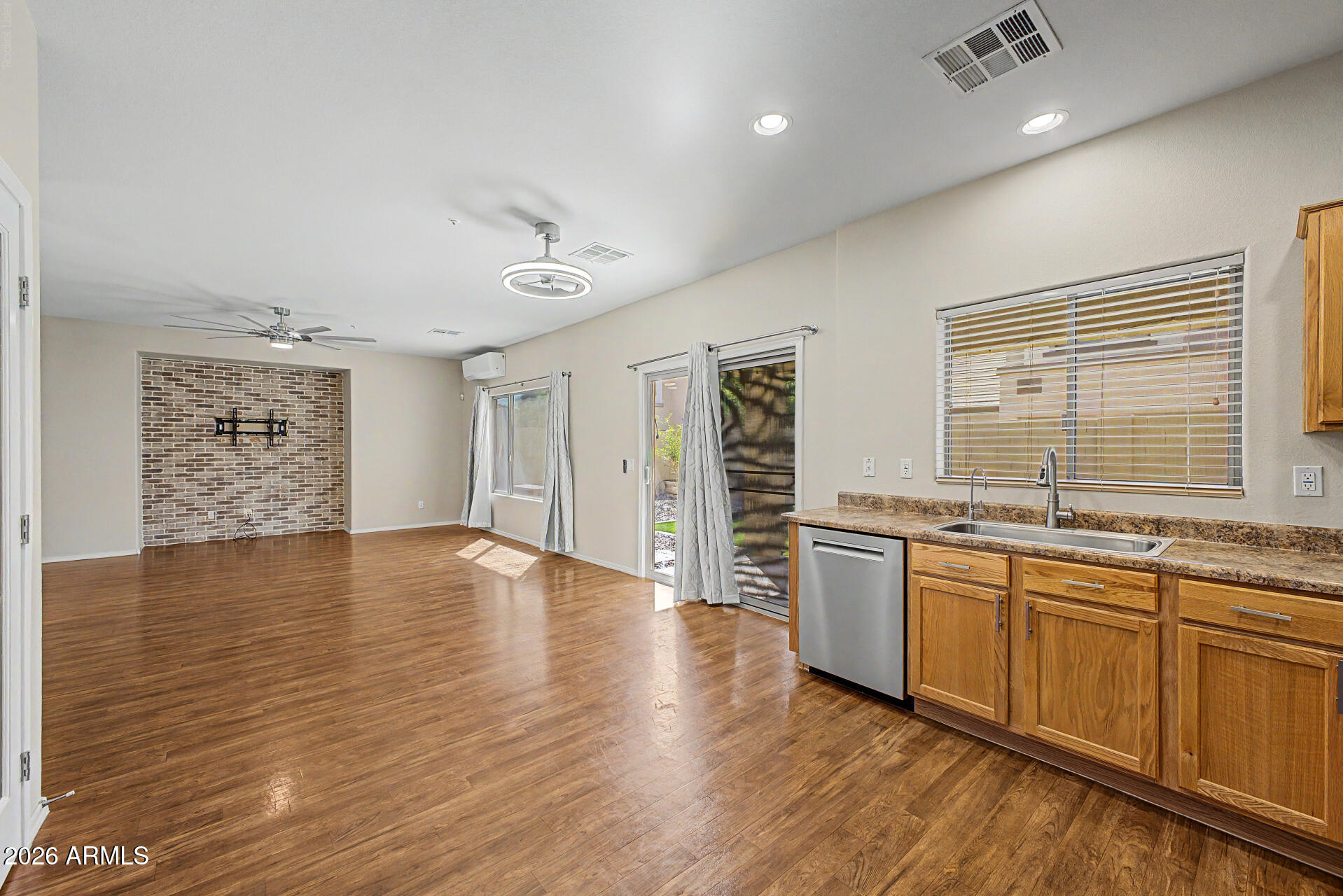 1429 East Elgin Street Gilbert, AZ 85295 - Photo 11 of 31 09 - Elgin