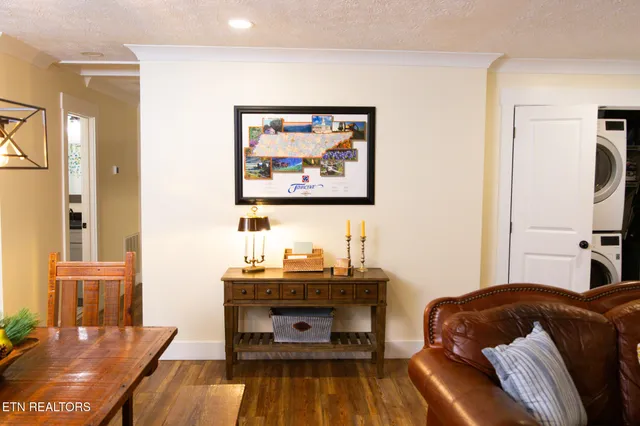 $735,000 | 6316 Old Walland Highway, Walland, TN 37886