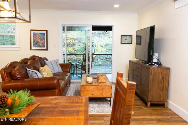 $735,000 | 6316 Old Walland Highway, Walland, TN 37886