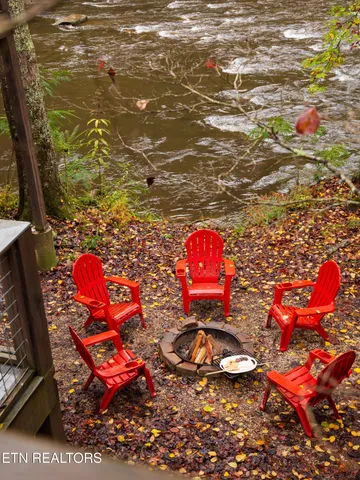 $735,000 | 6316 Old Walland Highway, Walland, TN 37886