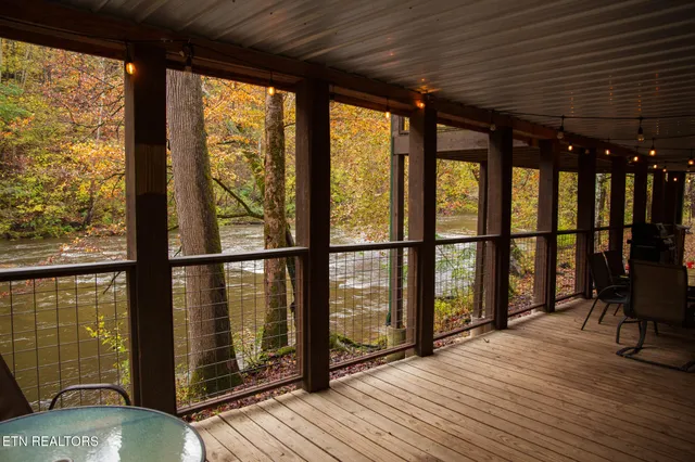 $735,000 | 6316 Old Walland Highway, Walland, TN 37886