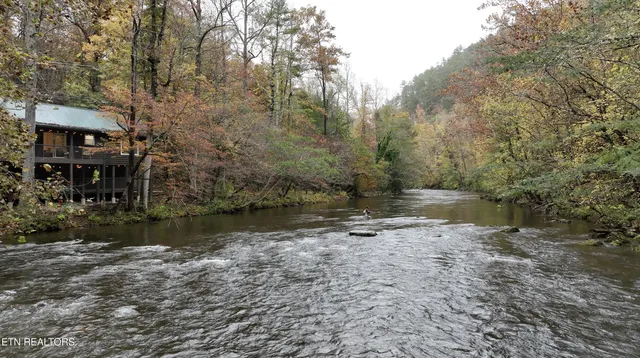 $735,000 | 6316 Old Walland Highway, Walland, TN 37886