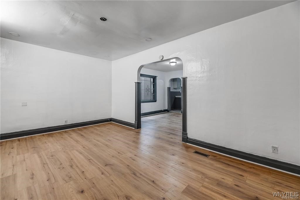 86 Shepard Street Buffalo, NY 14212 - Photo 12 of 46