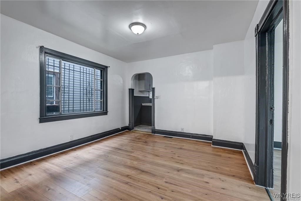 86 Shepard Street Buffalo, NY 14212 - Photo 10 of 46