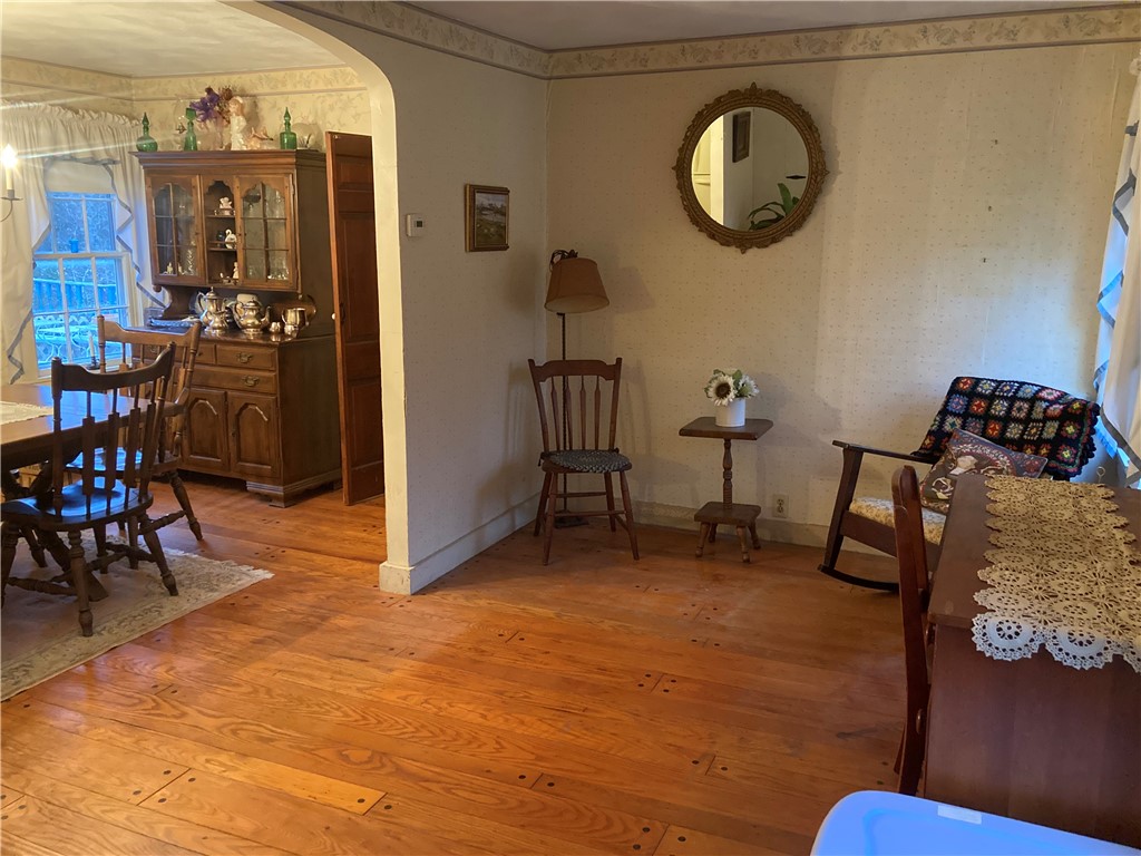14 Sawmill Road Glocester, RI 02814 - Photo 15 of 21 Sitting area
