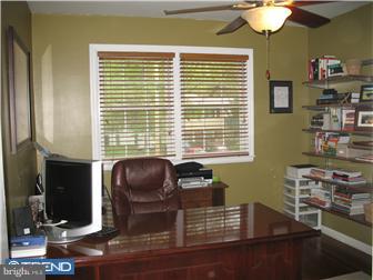 517 Bancroft Road Cherry Hill, NJ 08034 - Photo 9 of 12 Bedroom 3