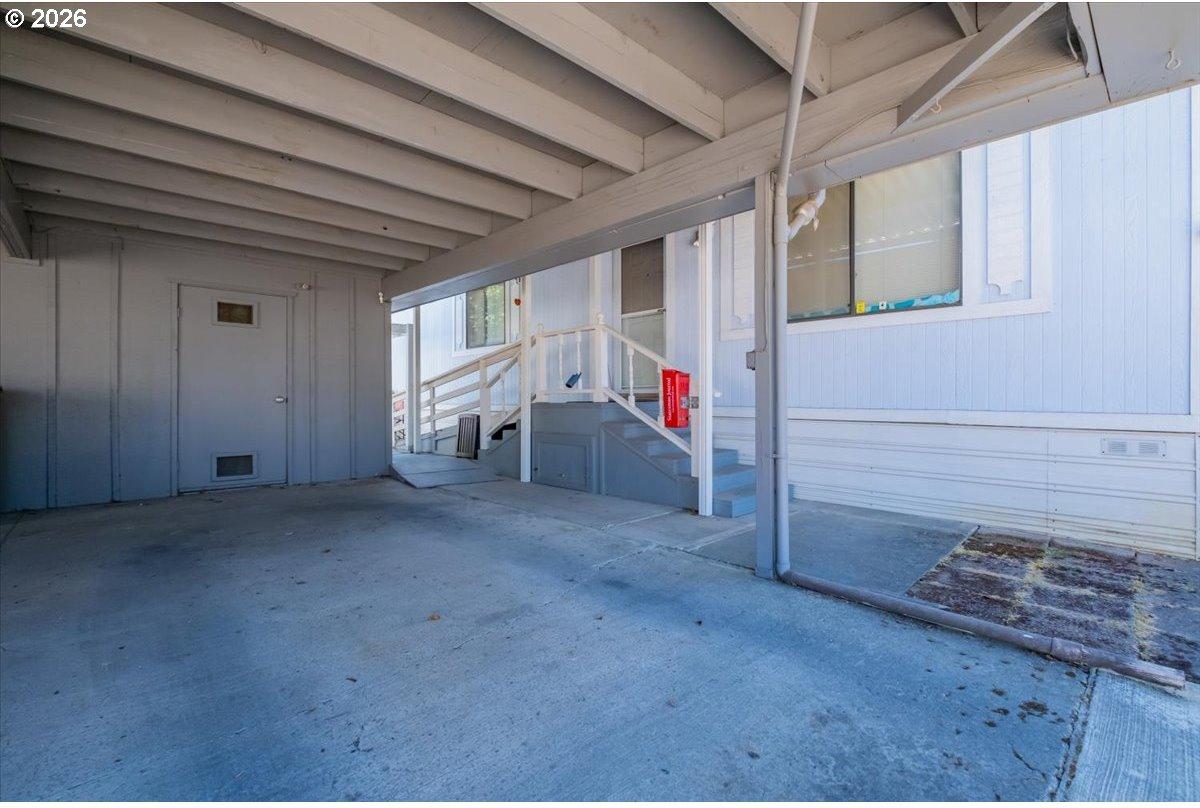 4915 Swegle Road Northeast, Unit 13 Salem, OR 97301 - Photo 3 of 28 Gallery Image 3