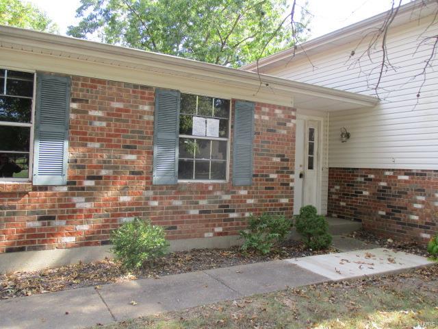 13 Roland Lane St. Peters, MO 63376 - Photo 3 of 27 Gallery Image 3