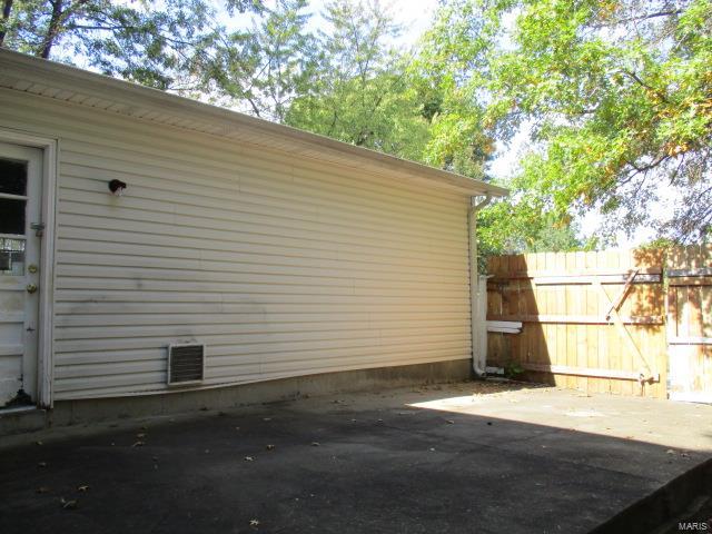 13 Roland Lane St. Peters, MO 63376 - Photo 22 of 27 Gallery Image 22