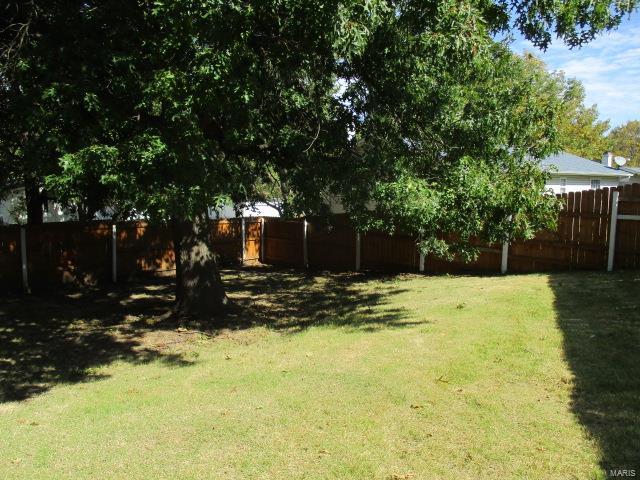 13 Roland Lane St. Peters, MO 63376 - Photo 25 of 27 Gallery Image 25