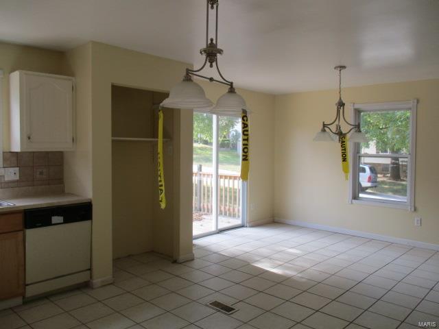 13 Roland Lane St. Peters, MO 63376 - Photo 5 of 27 Gallery Image 5