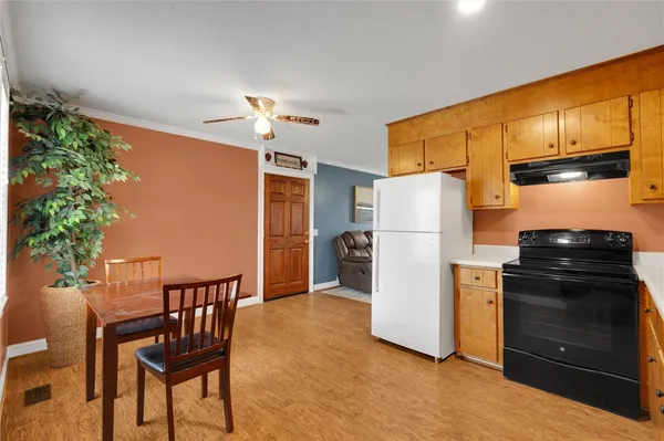 $179,900 | 242 Cloverhill Drive, Anderson, SC 29624