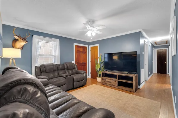 $179,900 | 242 Cloverhill Drive, Anderson, SC 29624