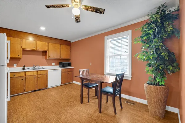 $179,900 | 242 Cloverhill Drive, Anderson, SC 29624